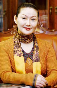 李英红