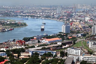 天津塘沽区海河外滩风景